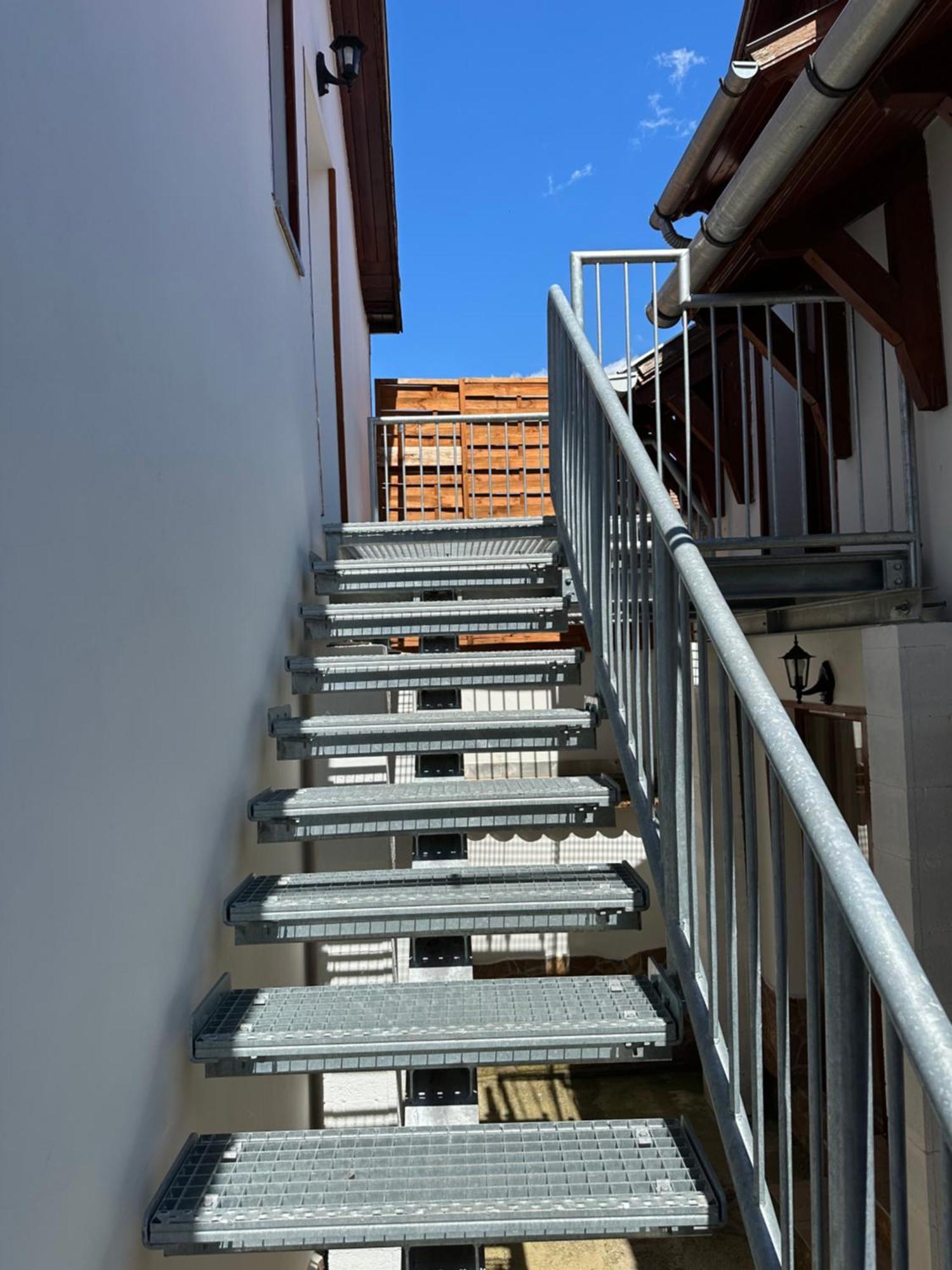 Harmony & Wine Eger Apartment Exterior photo